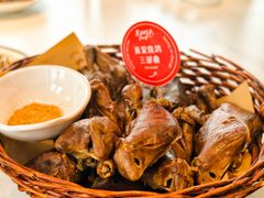 -东口码头·烧鸽子·鱼头泡饼·地方菜(金鹰悦城店)
