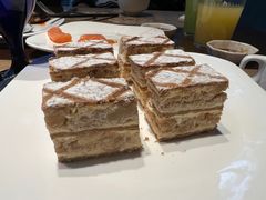 -廊桥咖啡厅·海鲜自助餐厅(成都世纪城天堂洲际大饭店)