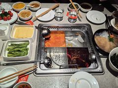 -海底捞大排档火锅(悦荟广场店)