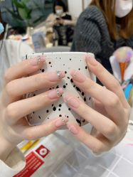 -UGIRL有个美甲