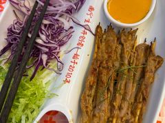 -威记烧嘢·南宁烧烤·超级生牛(绿地店)