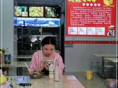 -凤张螺蛳粉·爽口粉(跃进路总店)