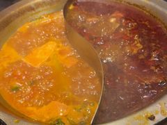 -沸炉重庆老火锅(军事博物馆店)