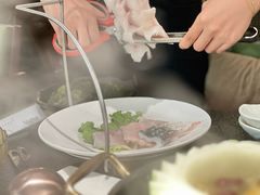 -得意咚瓜·顺德鱼生·冬瓜火锅(深圳首店)