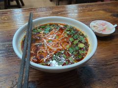 -遵义虾子张六羊肉粉(普陀路店)