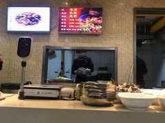 -川山城麻辣香锅(鼎汇美食城店)