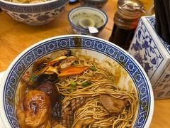 -沪西老弄堂面馆(定西路店)