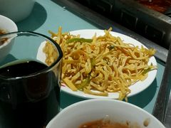 -海底捞火锅(海宁路店)