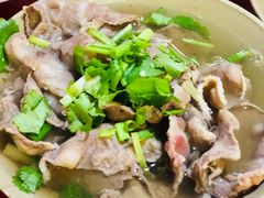 -谢老五跷脚牛肉·非遗传承店