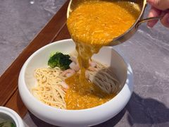 -莱莱小笼·乔艾