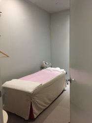 -苑苑vbeauty科技美容SPA
