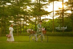 -易摄影婚纱摄影工作室