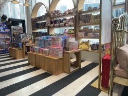 -奈尔宝·儿童乐园·亲子餐厅(前滩店)