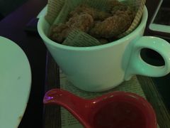 -樱花里音乐餐吧·牛扒椰子鸡(东圃店)