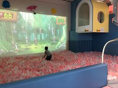 -KIDults童伴儿亲子餐厅(达美中心广场店)