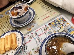-广信牛奶甜品世家(台东店)