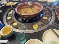 -老渔家·白族·石板烧·野生菌火锅(古城中心店)