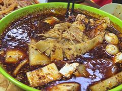 -不起眼麻辣烫凉皮店