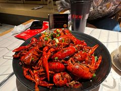 -巴厘龙虾·榜首油焖大虾(音乐学院·沿江酒馆店)