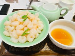 龙井虾仁-知味观(湖滨总店)