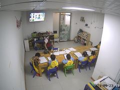 -小院儿童绘馆(富国里店)