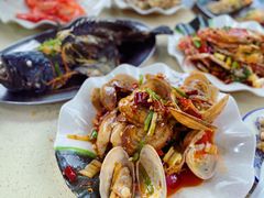 -阿浪海鲜连锁加工店(B栋2排1号火车头店)