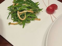 荷兰豆拌素鲍丝-人和馆·上海菜(肇嘉浜路店)