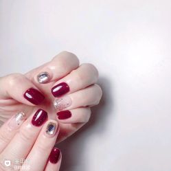 -Pink You美甲洗眉纹绣定制中心