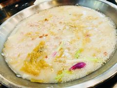 -老来福·非遗酸汤兔(凯旋路店)