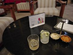 -亚龙湾喜来登·美景台大堂吧