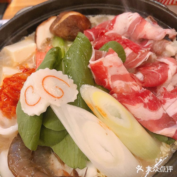 浅草君应该也算得上是一家网红日料餐厅了，平价又好吃