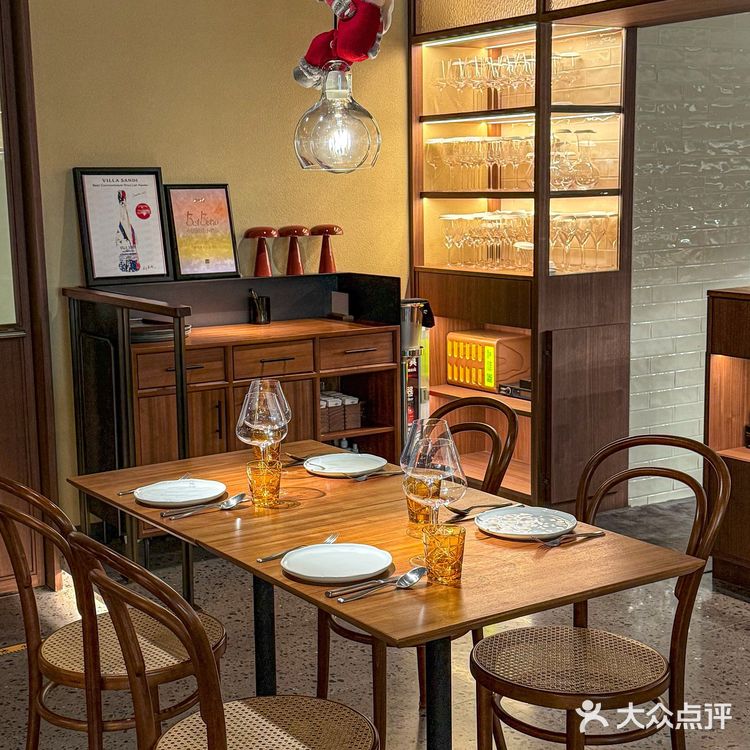 在深圳!蕞近吃到很惊艳的氛围感bistro!