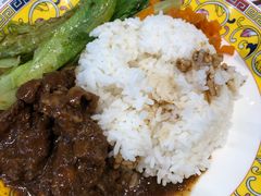 牛腩饭-六禄面家(芳和分店)