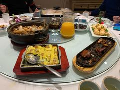 -海派美食·家宴海鲜青岛菜·石锅鲽鱼头(东方城店)
