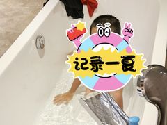 -三亚湾海居铂尔曼度假酒店