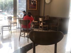 大堂-星巴克(广州东圃天银店)