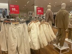 -优衣库(深圳万象天地旗舰店)