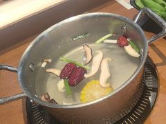 -呷哺呷哺(常营华联店)