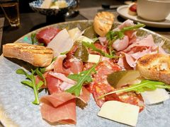 -九月里.自由花园餐厅