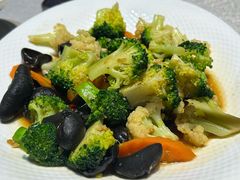 -郑庄脂渣海鲜楼(九水路店)