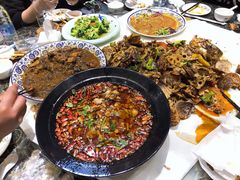 -小柒家第一锹东北菜(城关店)