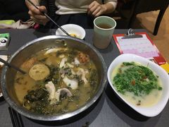 无骨酸菜鱼-鱼醉无骨鱼·中山脆肉鲩(荔湾路店)