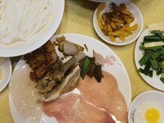 -桥香园云南过桥米线(金马碧鸡店)