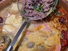 -洱火云南酸菜牛肉火锅(石景山当代商城店)