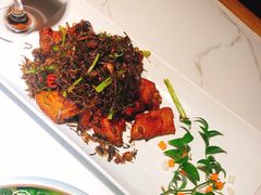-姜君·千岛湖鱼头馆(浦东大道店)