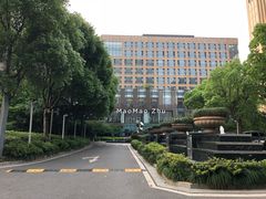 -上海漕河泾万丽酒店
