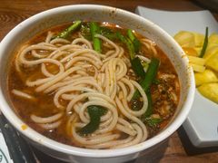 小锅米线-云海肴云南菜(正大广场店)
