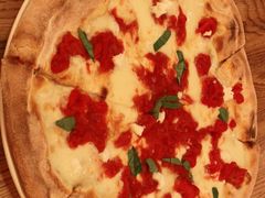 -城市大道红炉披萨烘焙坊