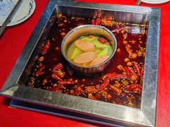 -二荆条·蜀鲜汇城市森林火锅