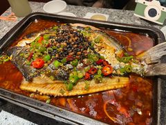 -里岛烤鱼(东港凯虹广场店)